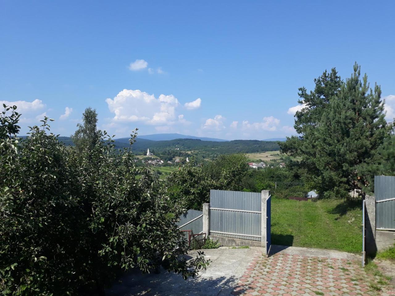 Котедж "Лісовий Затишок" Glubokoye Exteriér fotografie