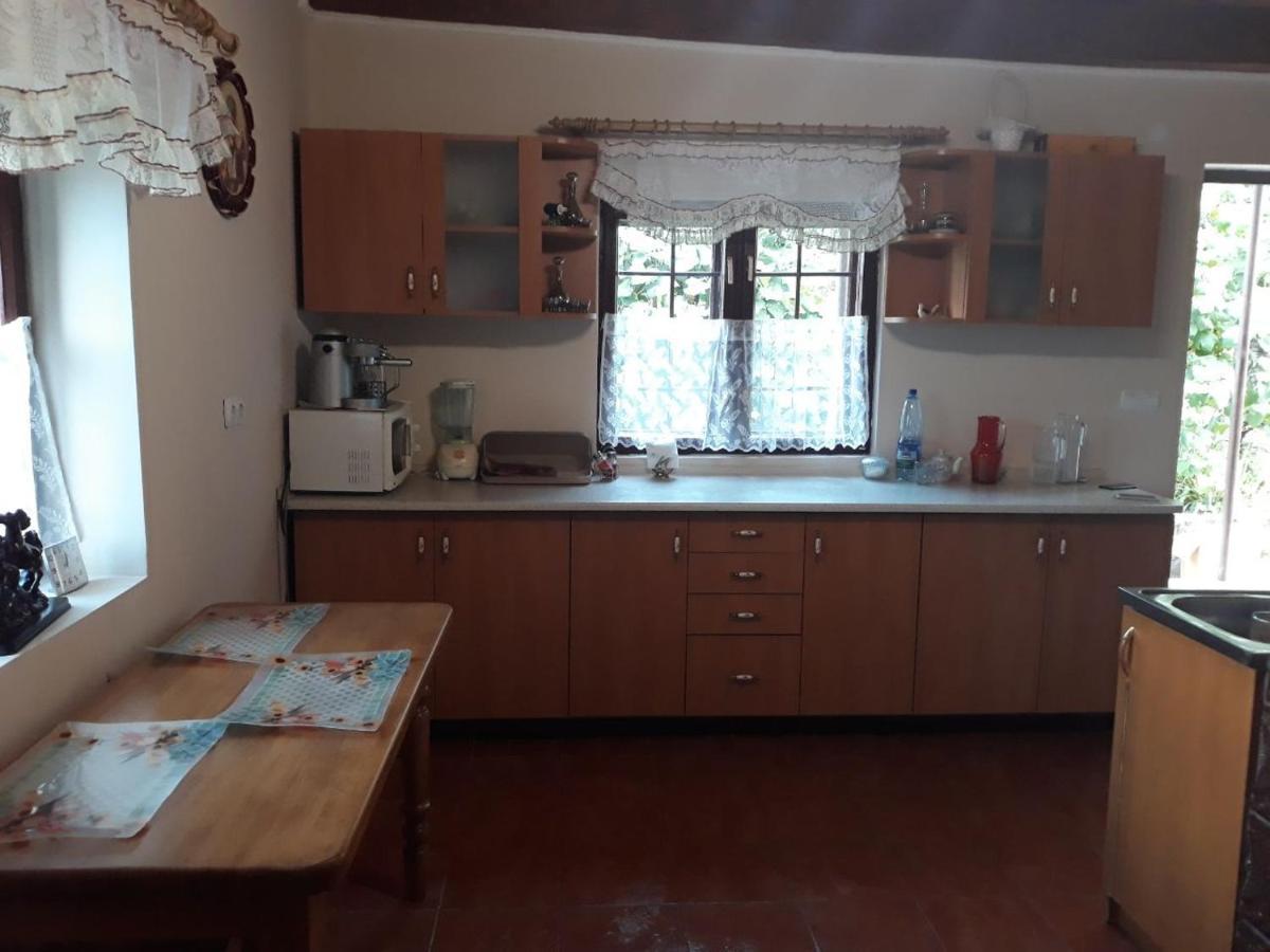 Котедж "Лісовий Затишок" Glubokoye Exteriér fotografie